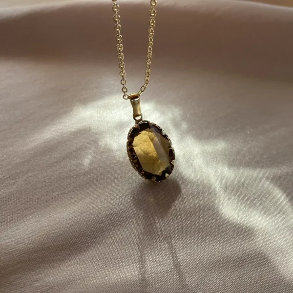 Kehribar Renkli Oval 'Komorebi' Kolye