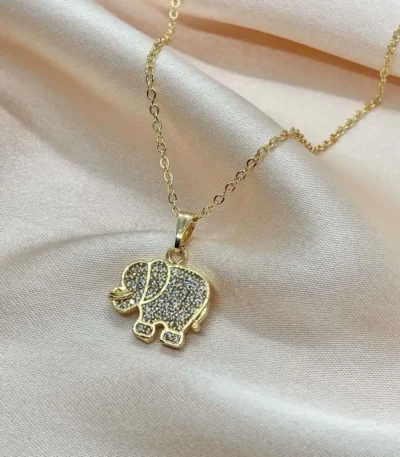 Zirkon Süslemeli Fil Kolye