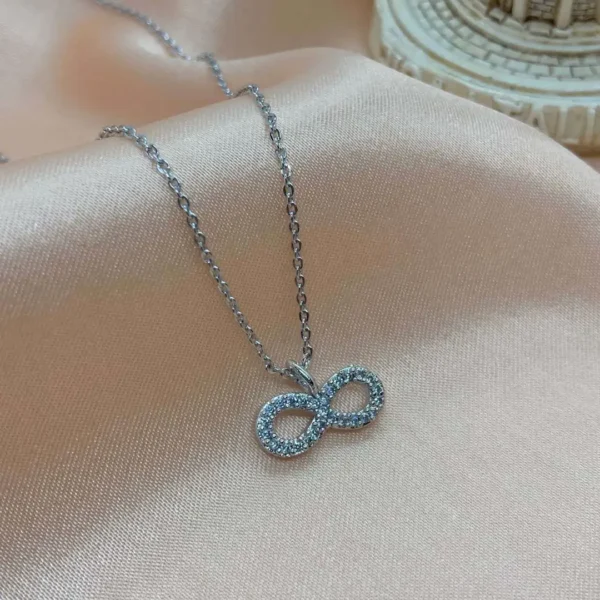 Sonsuzluk Figürlü Zirkon Taşlı Silver Kolye