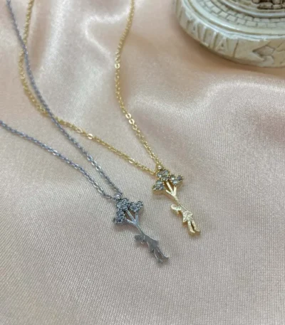 Balonlu Kadın Figürlü 'Trouvaille' Kolye