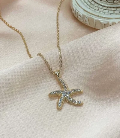 Zirkon Süslemeli Deniz Yıldızı Kolye