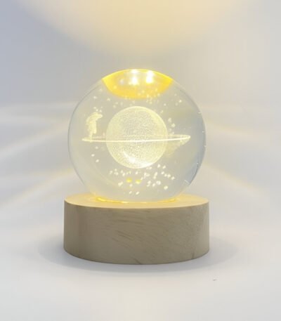 Satürn Halkasında Kız Figürlü Kristal Küre